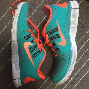 Nike free running shoes